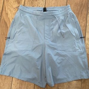 Men’s Lululemon Athletic Shorts Medium